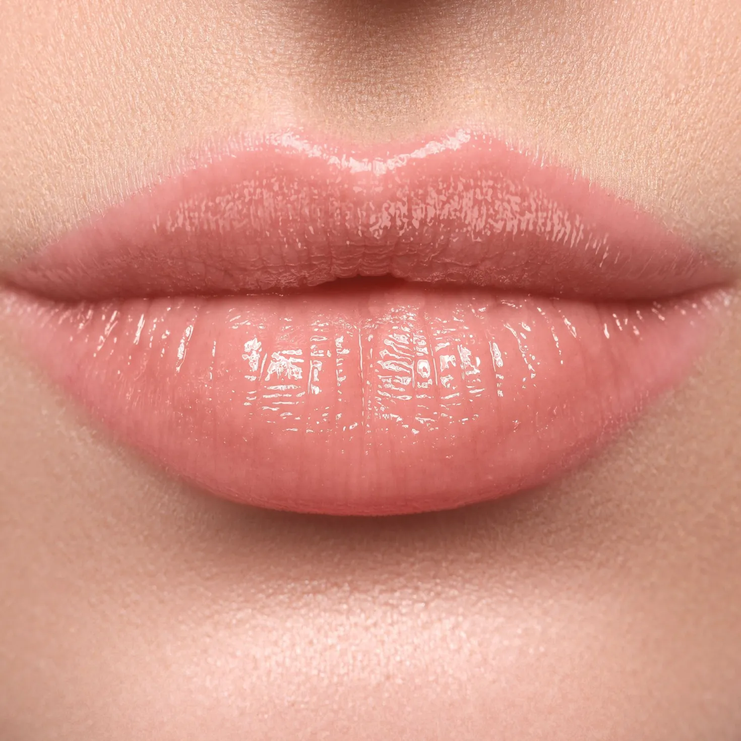 HYDRASHEER GLOSSY LIPSTICK