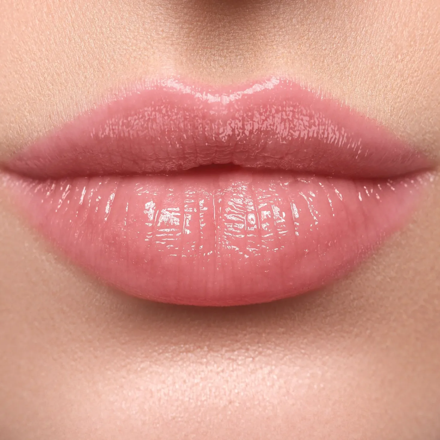 HYDRASHEER GLOSSY LIPSTICK
