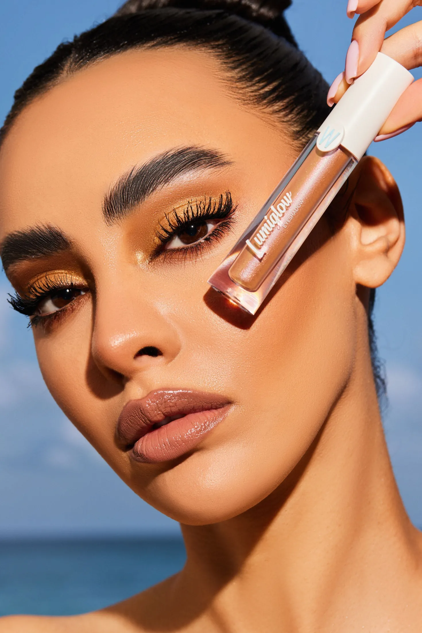 LUMIGLOW EYESHADOW