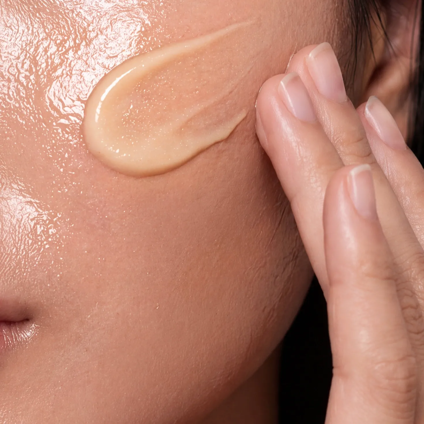 SKIN BRIGHTENER PRIMER