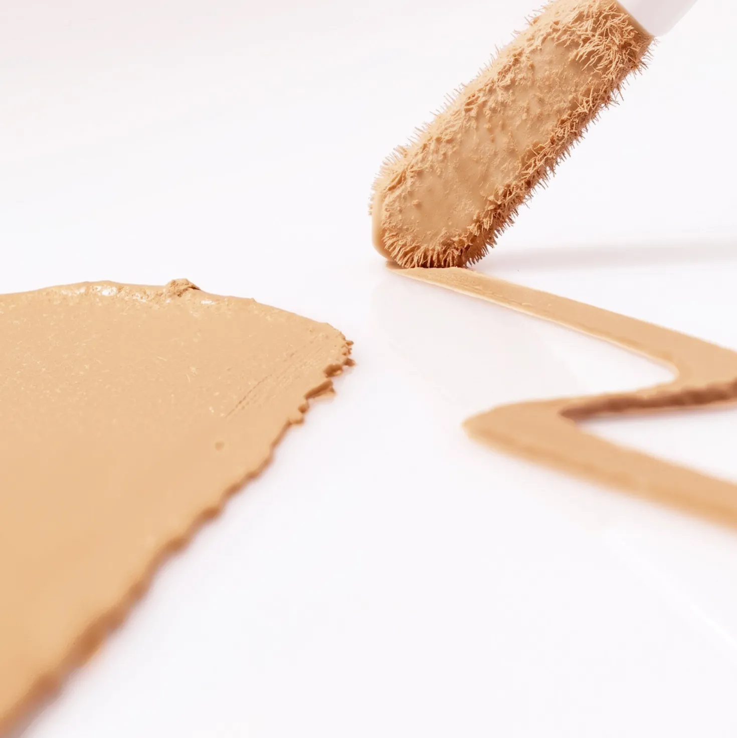 SMOOTH EYES PRIMER